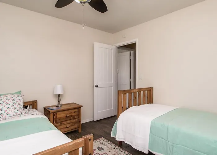 Kierland 3 Bdrm With Sparkling Pool *