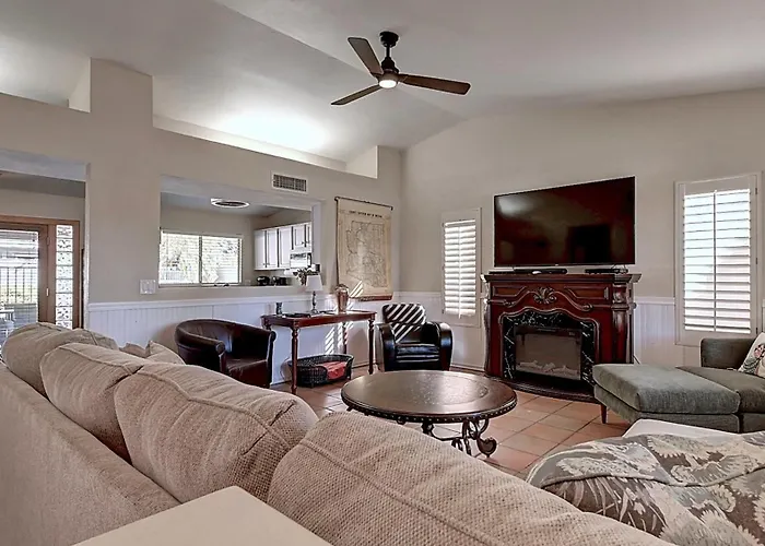 Kierland 3 Bdrm With Sparkling Pool Holiday home