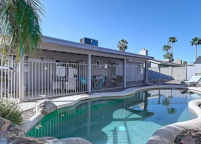 Hébergement de vacances Fenced Pool Near Kierland Extended Stays *
